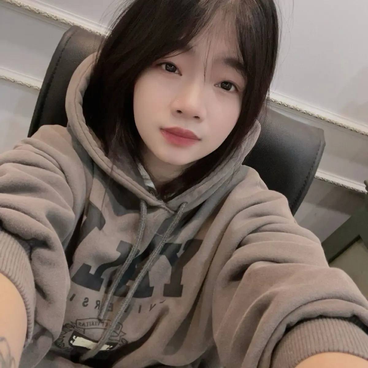 Ảnh mô tả số 4 Alice
