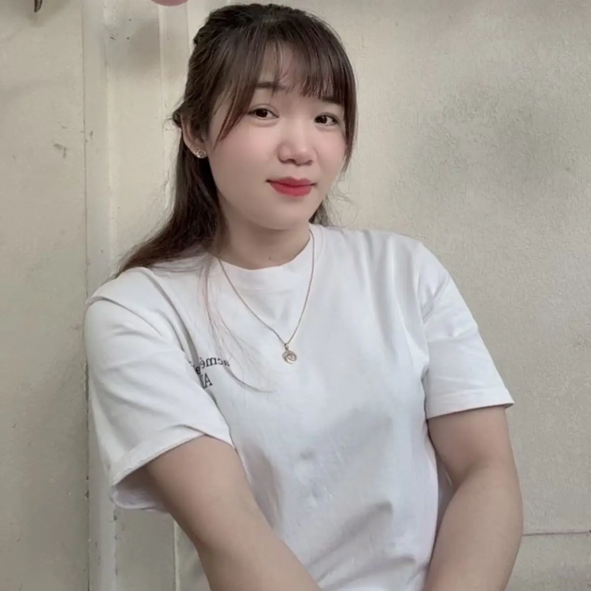 Ảnh mô tả số 2 Thùy Dung