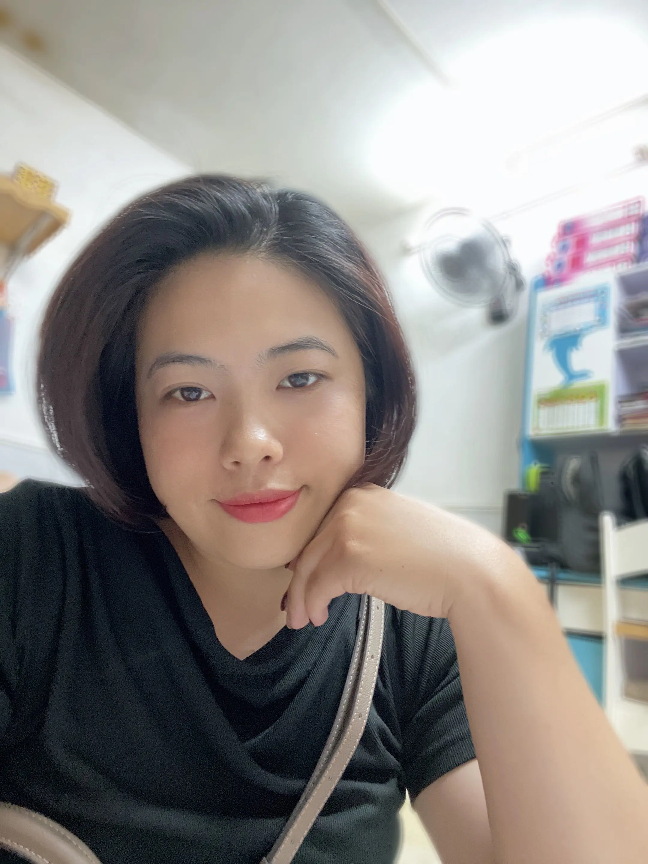 Ảnh mô tả số 3 Phạm Thu Trang