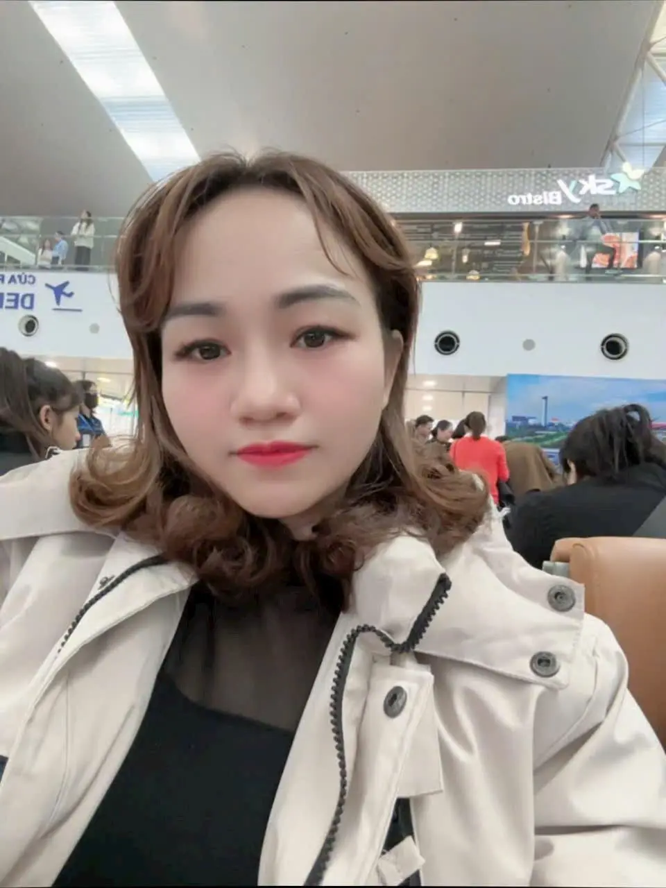 Ảnh mô tả số 7 Nguyễn Hà