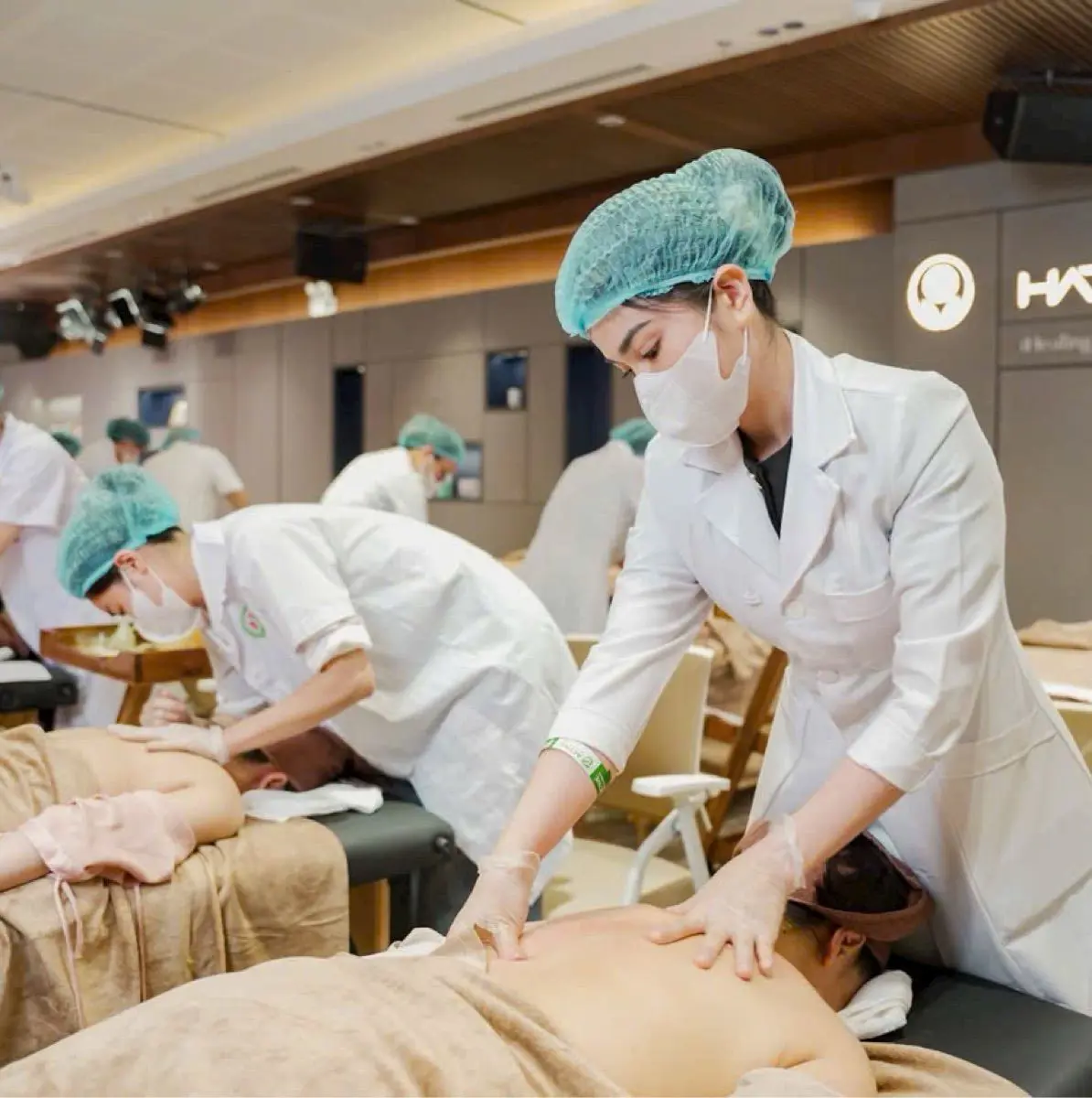 Ảnh mô tả số 2 Tuệ Tâm (惠心） Trị Liệu Hệ Bạch Huyết