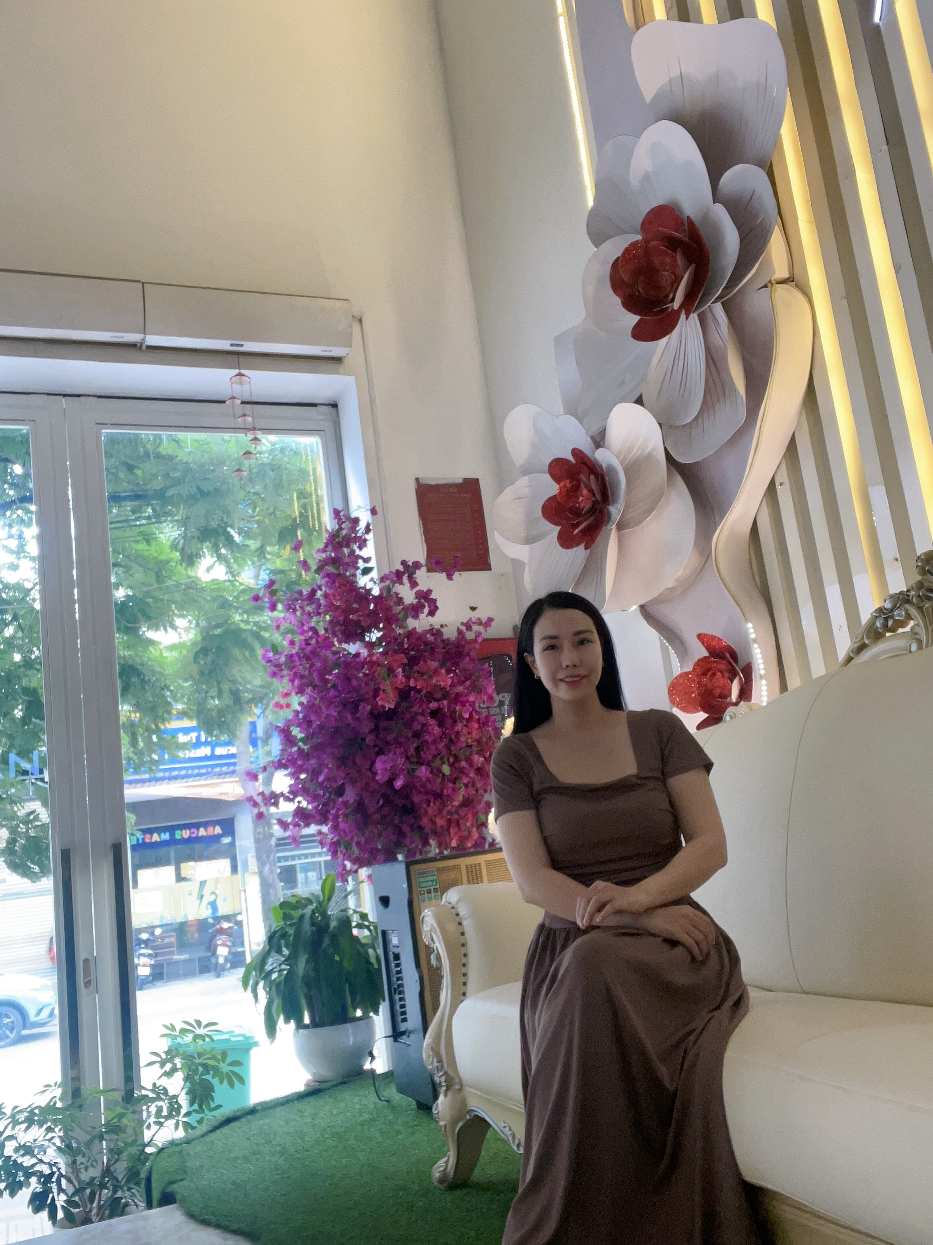 Ảnh mô tả số 2 Hà Trang