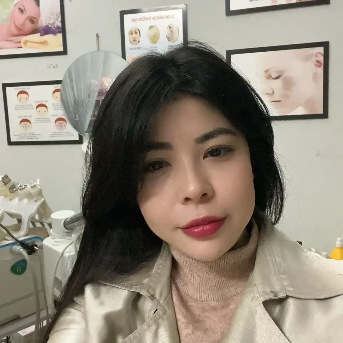 Ảnh mô tả số 4 Phương Linh