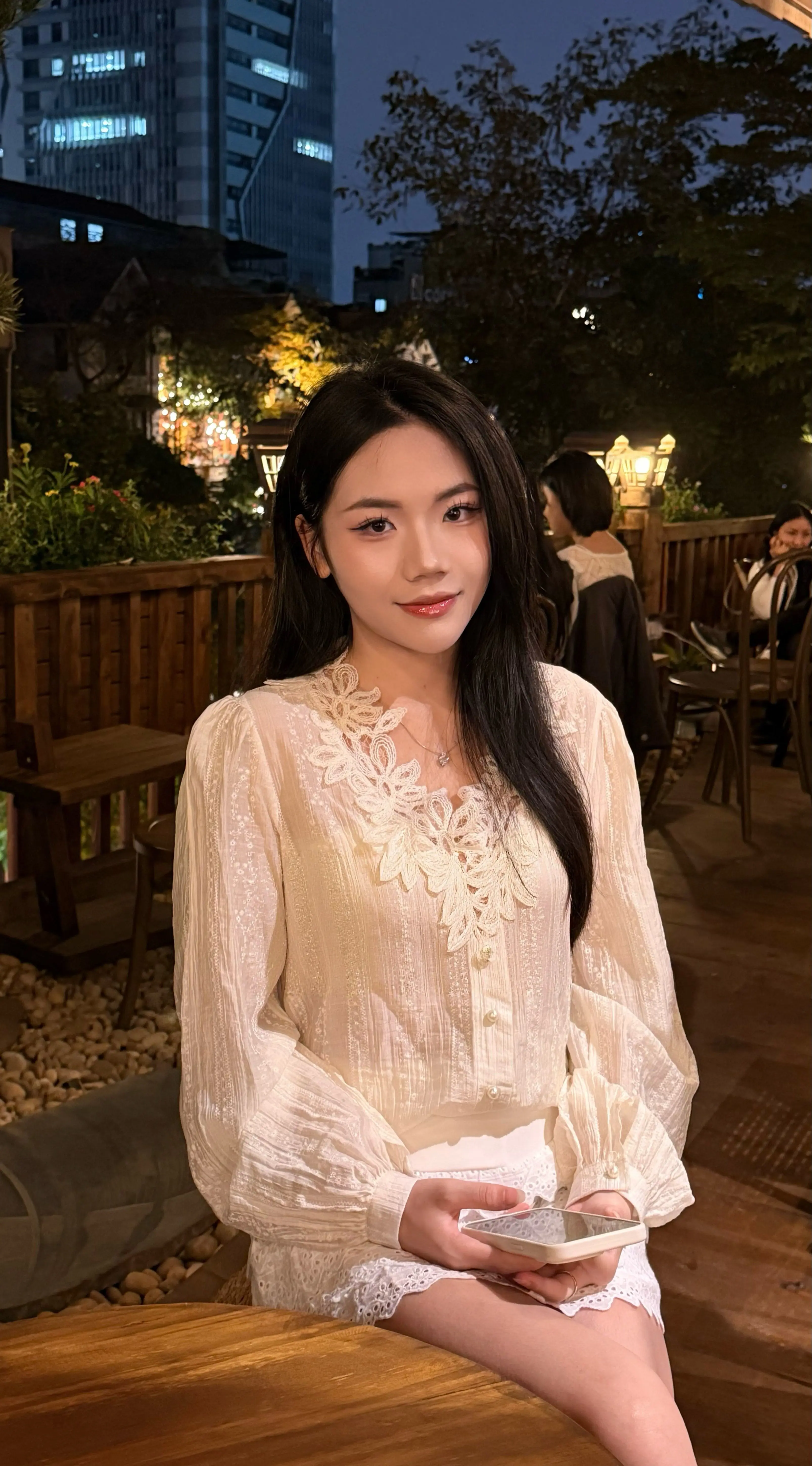 Ảnh mô tả số 2 Phương Chinh
