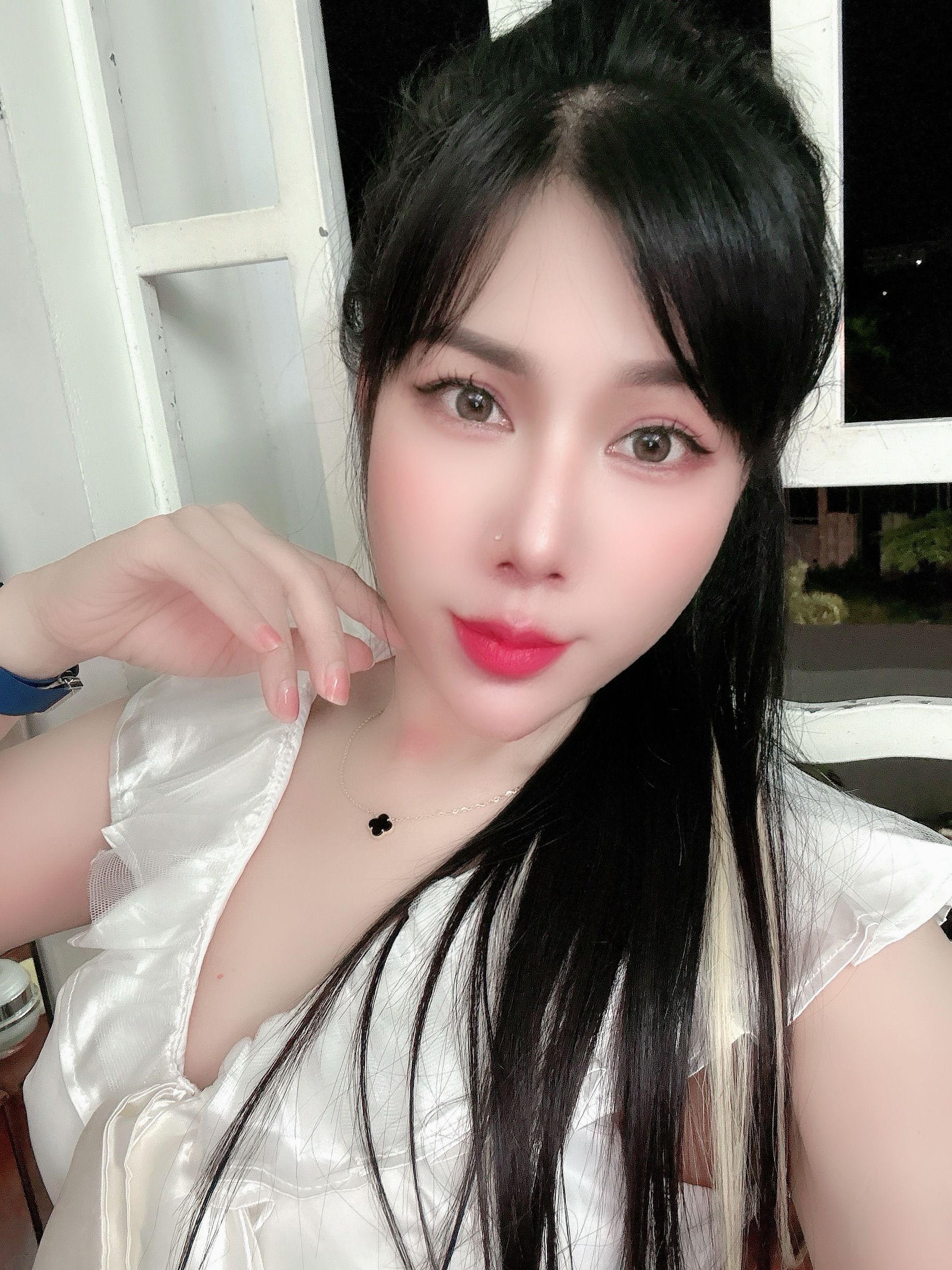 Ảnh mô tả số 5 Ruby Huyên