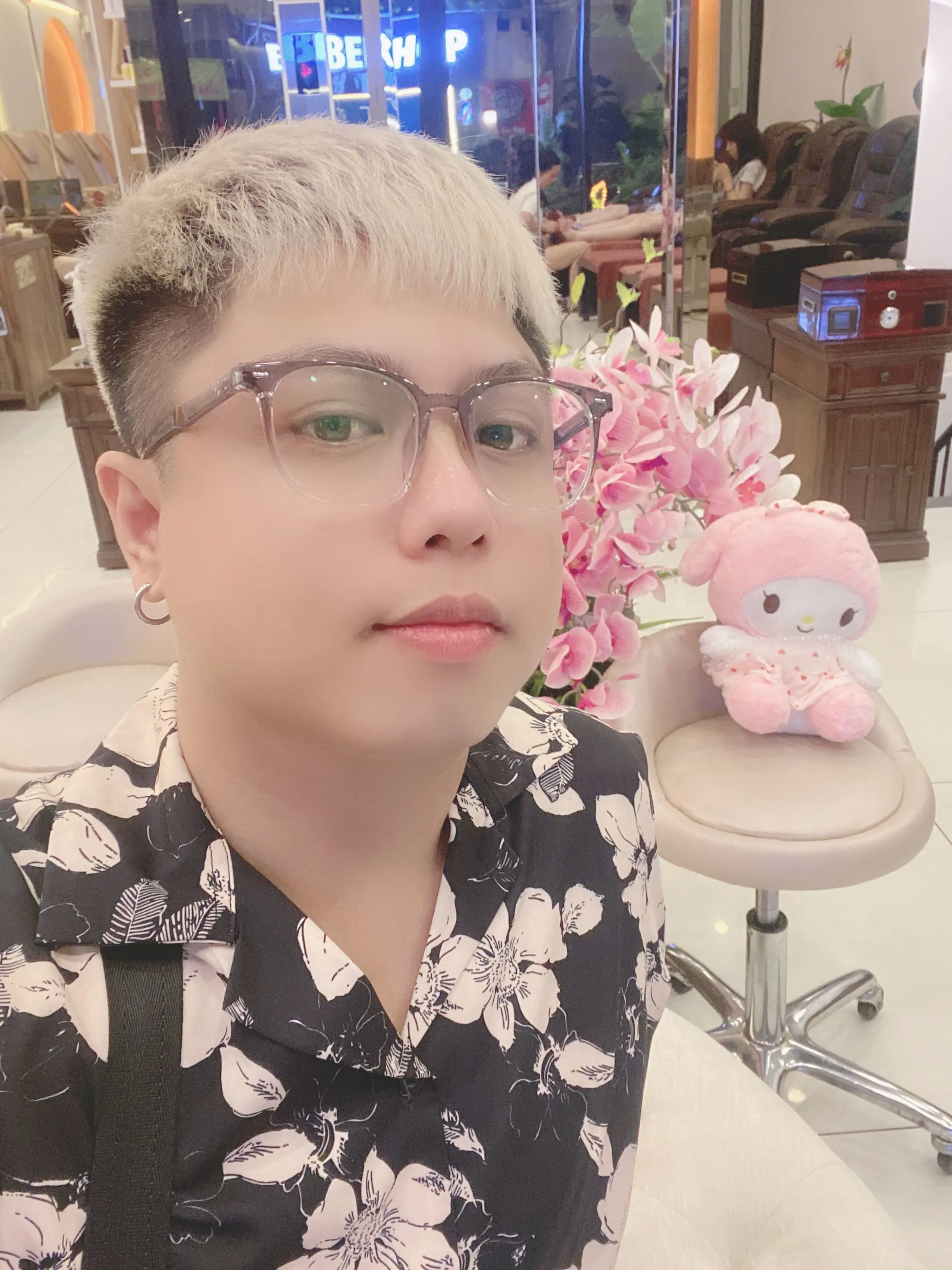 Ảnh mô tả số 5 Tùng Nguyễn