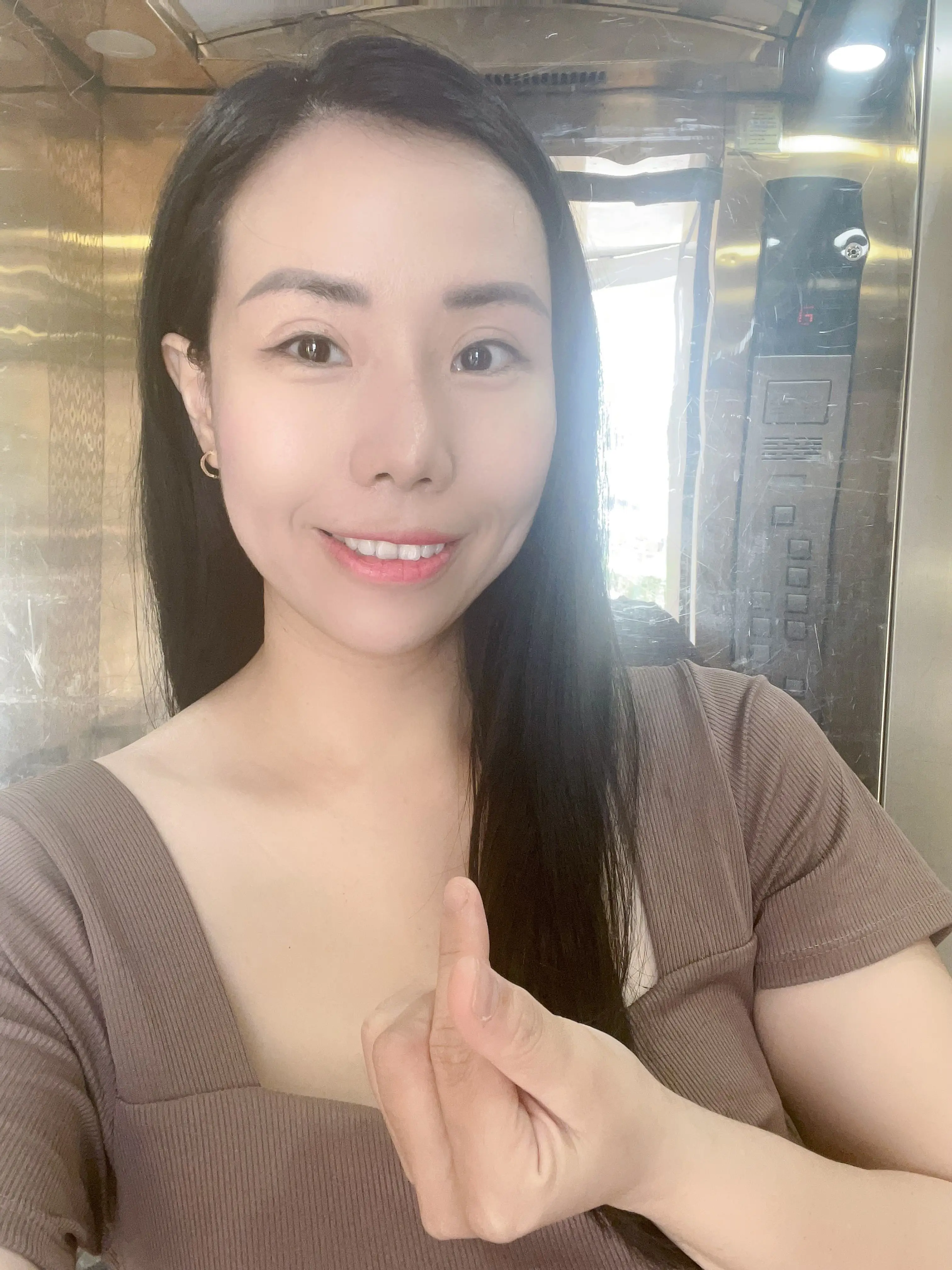 Ảnh mô tả số 3 Hà Trang