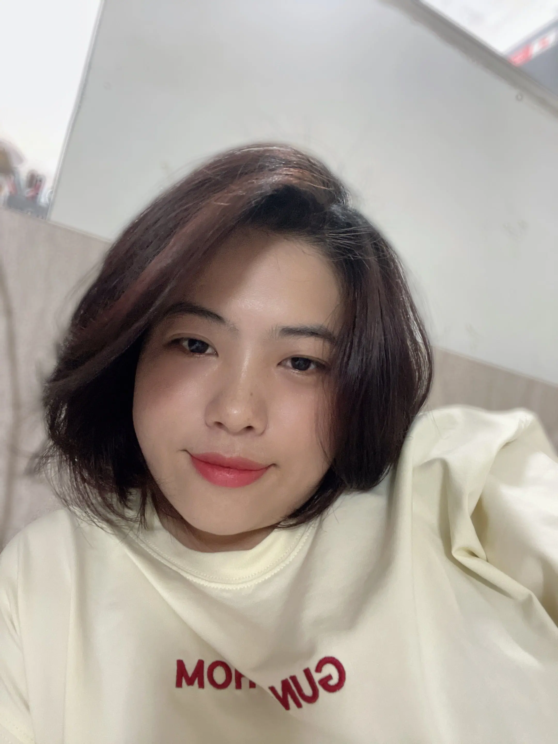 Ảnh mô tả số 2 Phạm Thu Trang