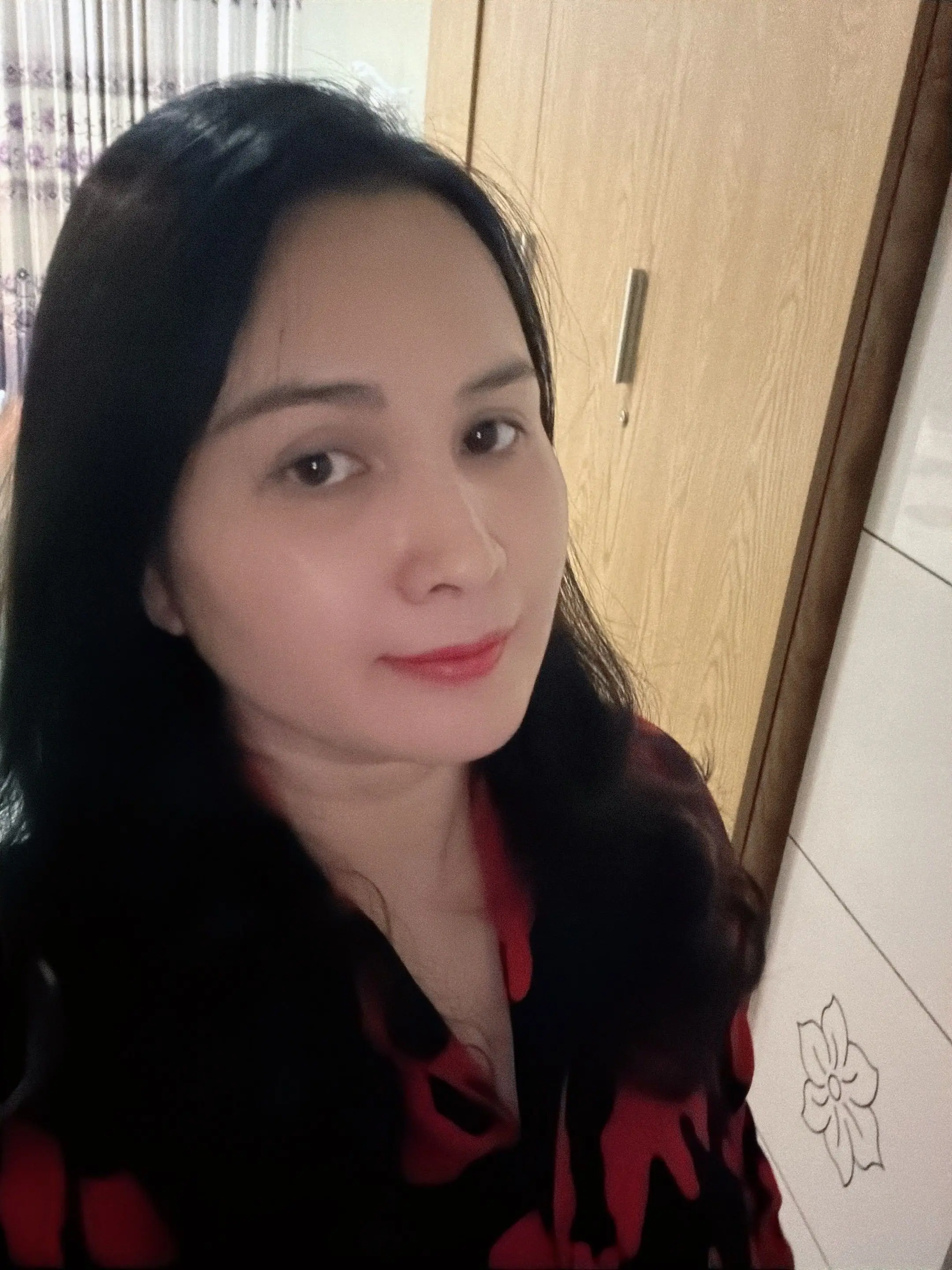 Ảnh mô tả số 3 Nguyên Loan