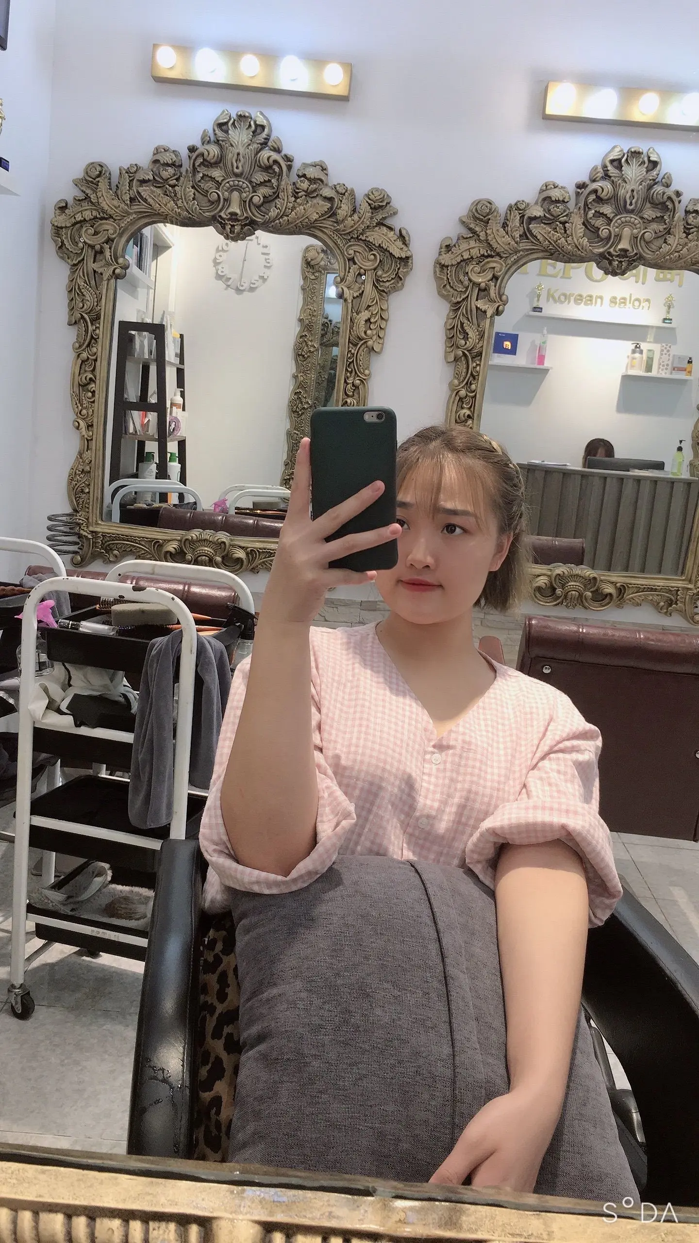 Ảnh mô tả số 2 Thu Hiền