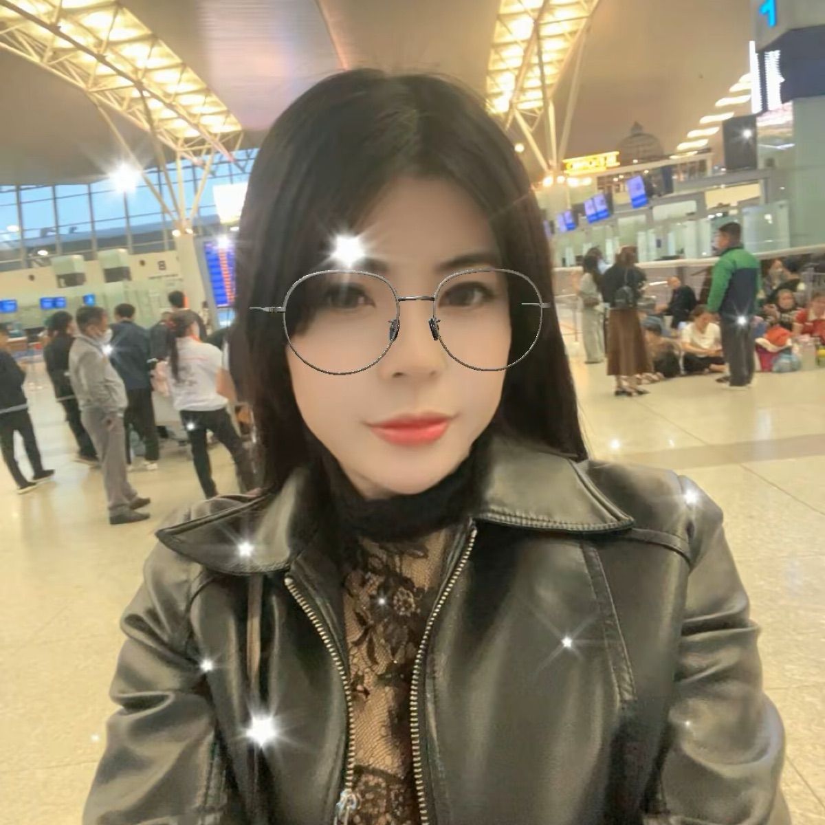 Ảnh mô tả số 3 Phương Linh