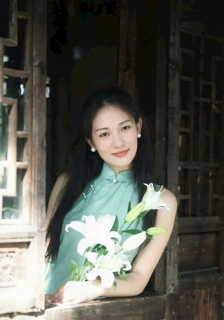 Ảnh mô tả số 4 Hoàng Phương
