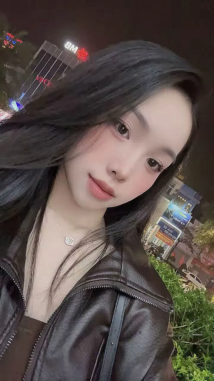 Ảnh mô tả số 3 Uyển Như
