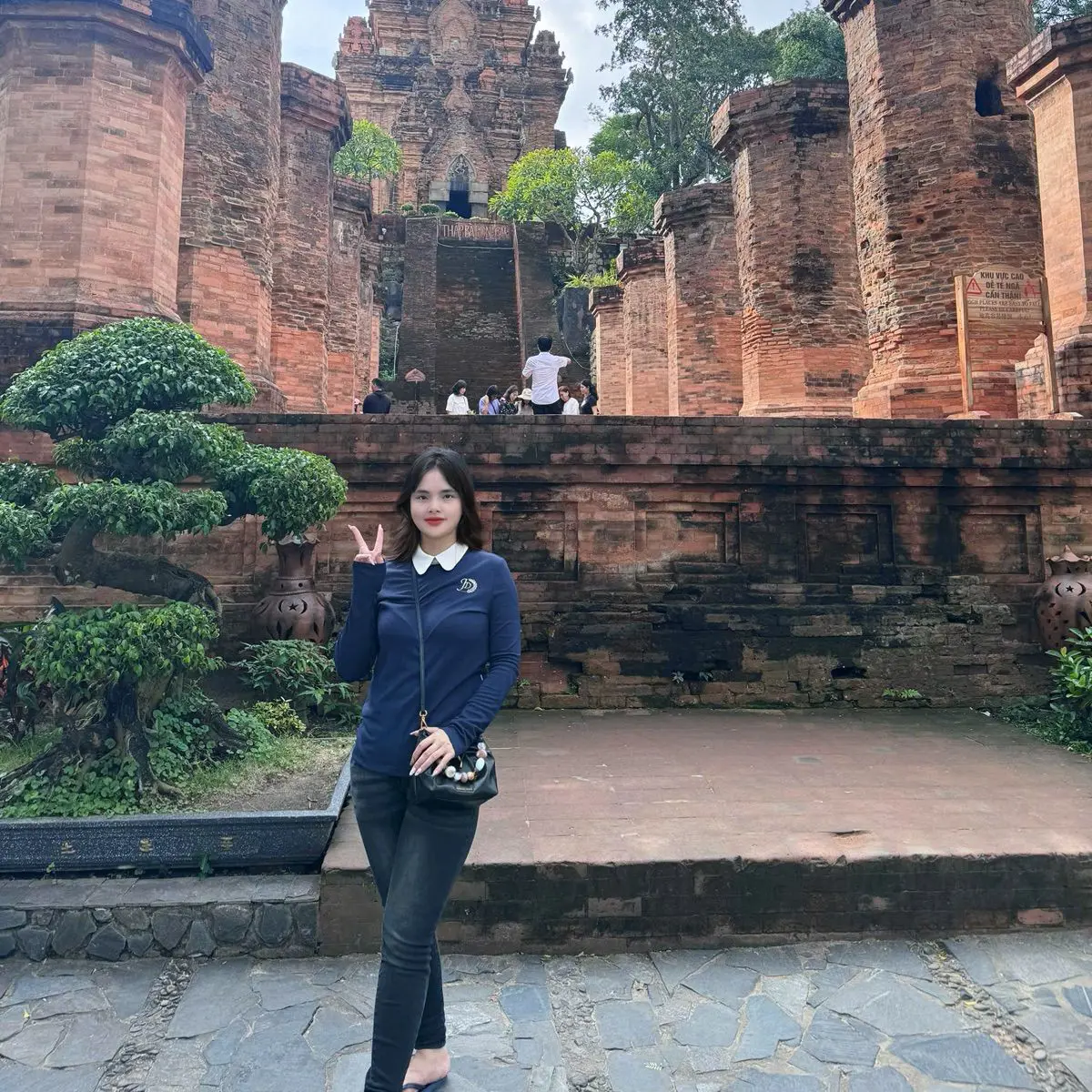 Ảnh mô tả số 2 Ngô Ngọc Nga