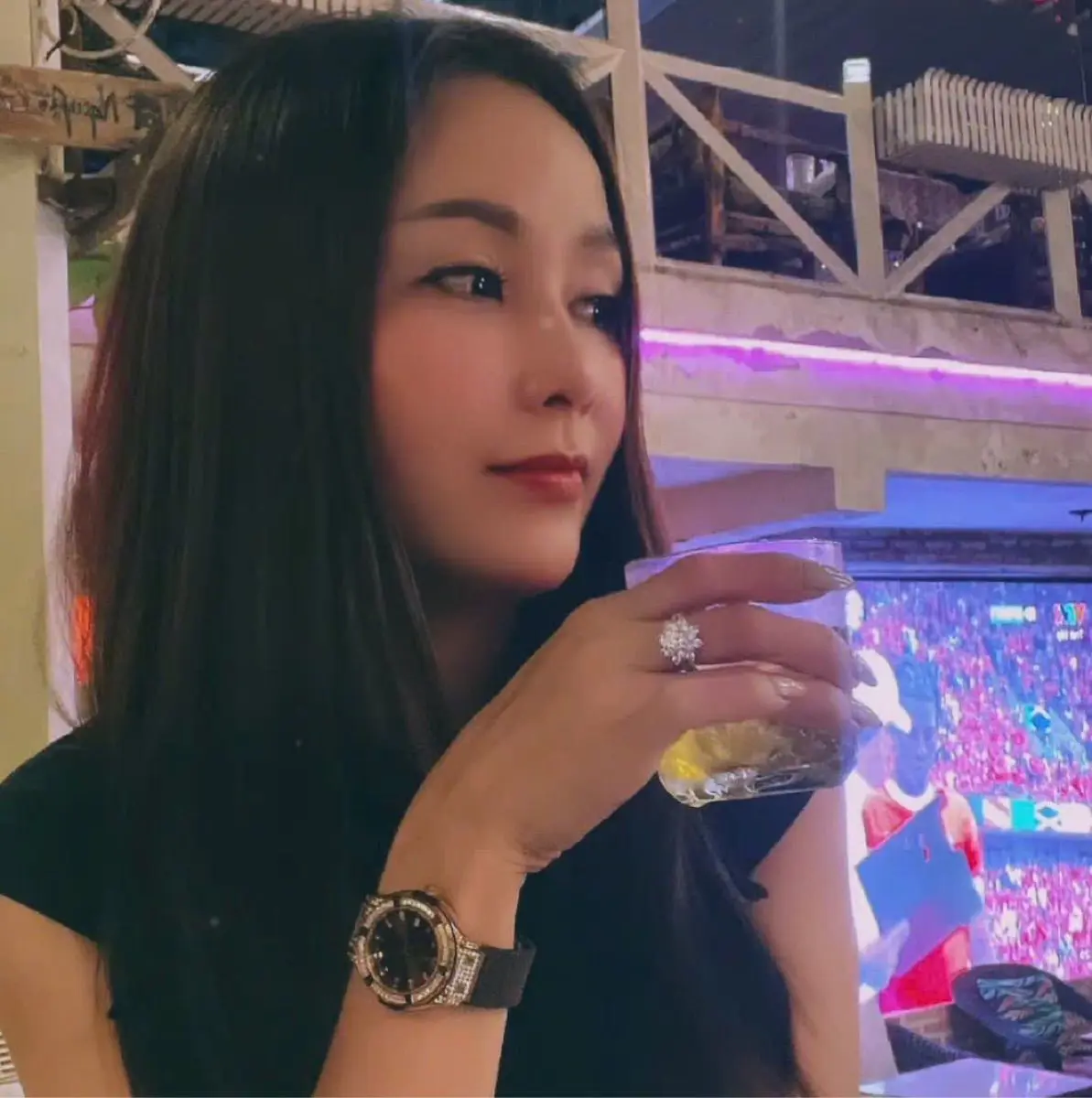 Ảnh mô tả số 3 Nguyễn Nguyễn