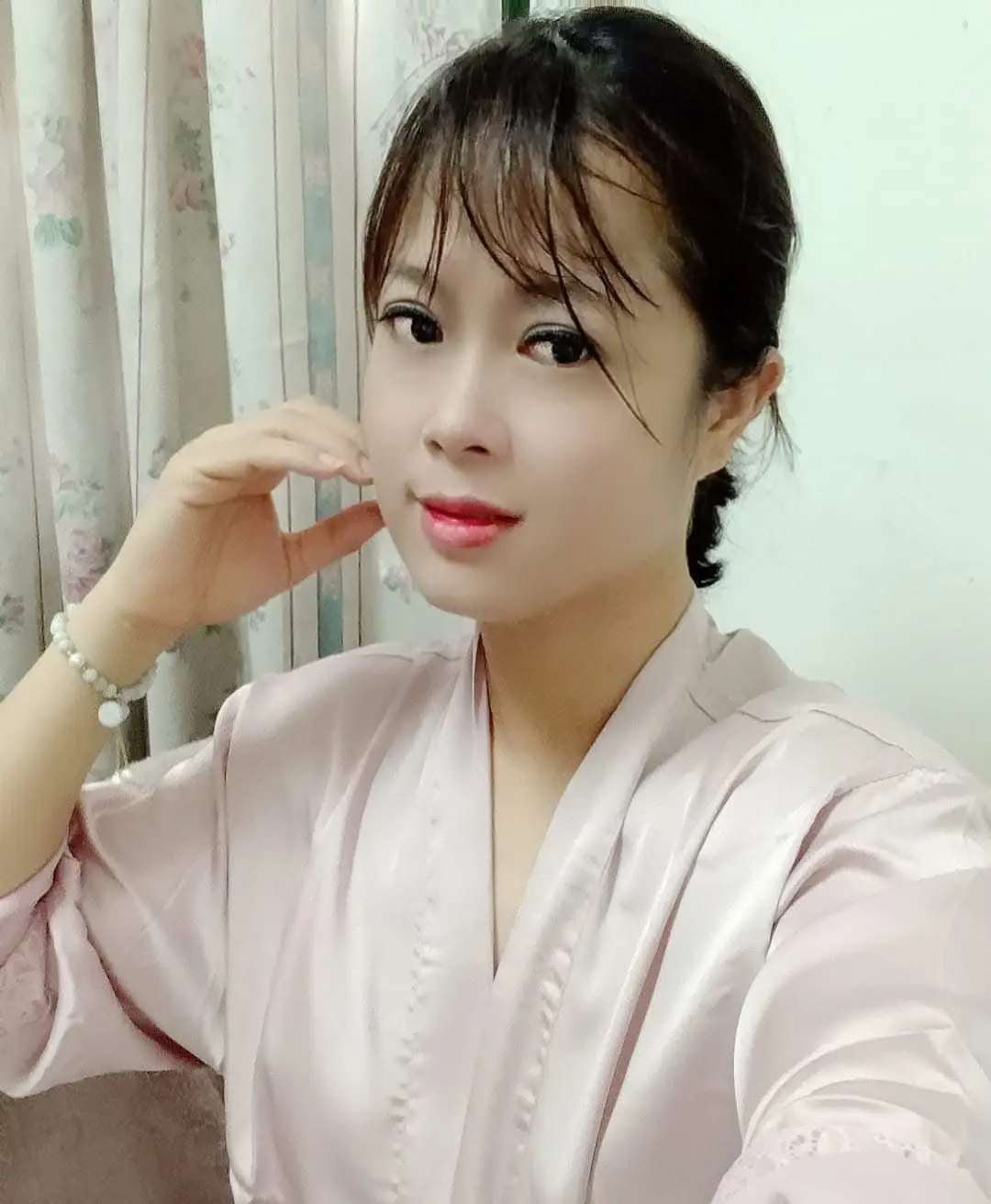 Ảnh mô tả số 2 An An