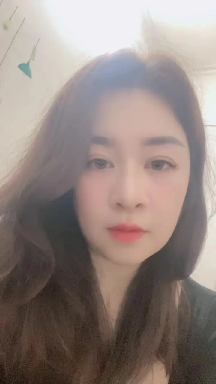 Ảnh mô tả số 2 Thị Lê