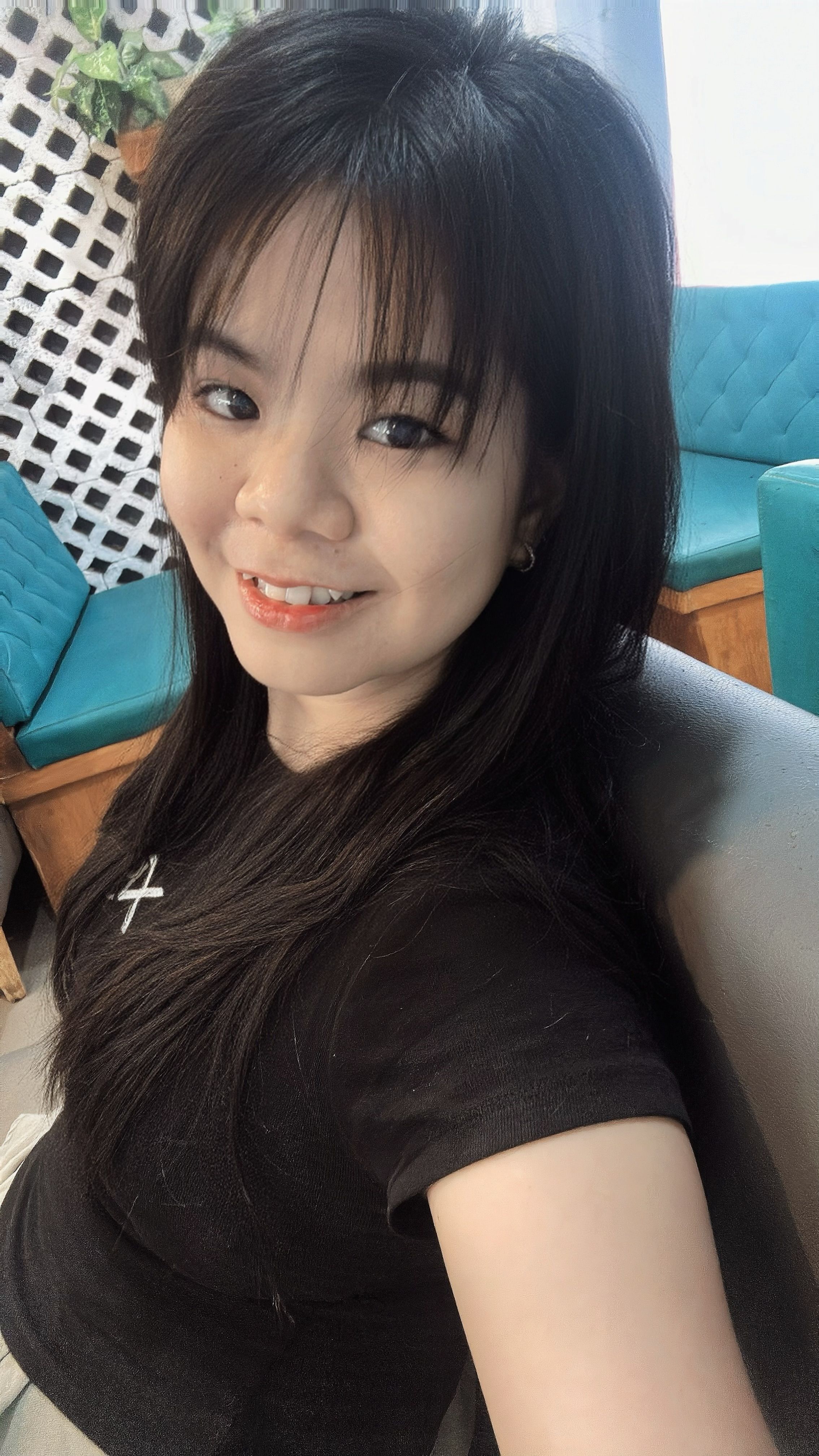 Ảnh mô tả số 2 Ly