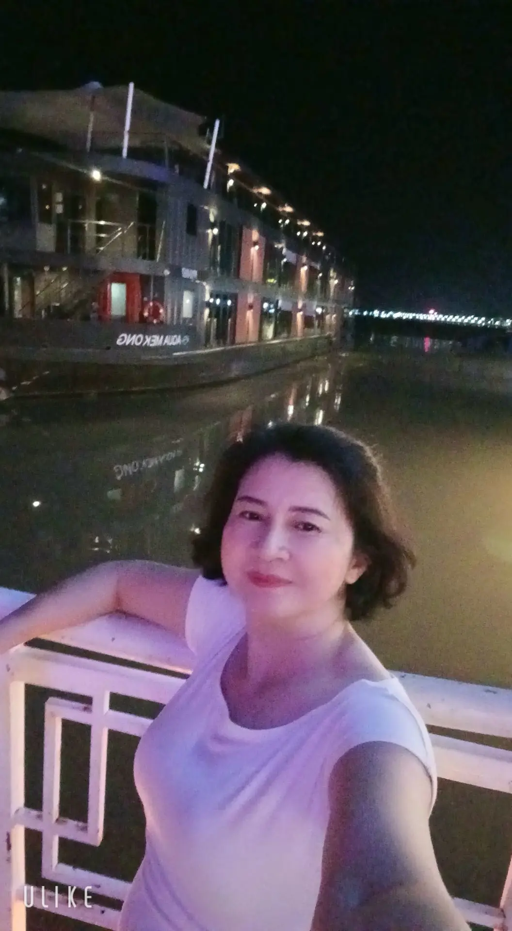 Ảnh mô tả số 3 Hồng Trương