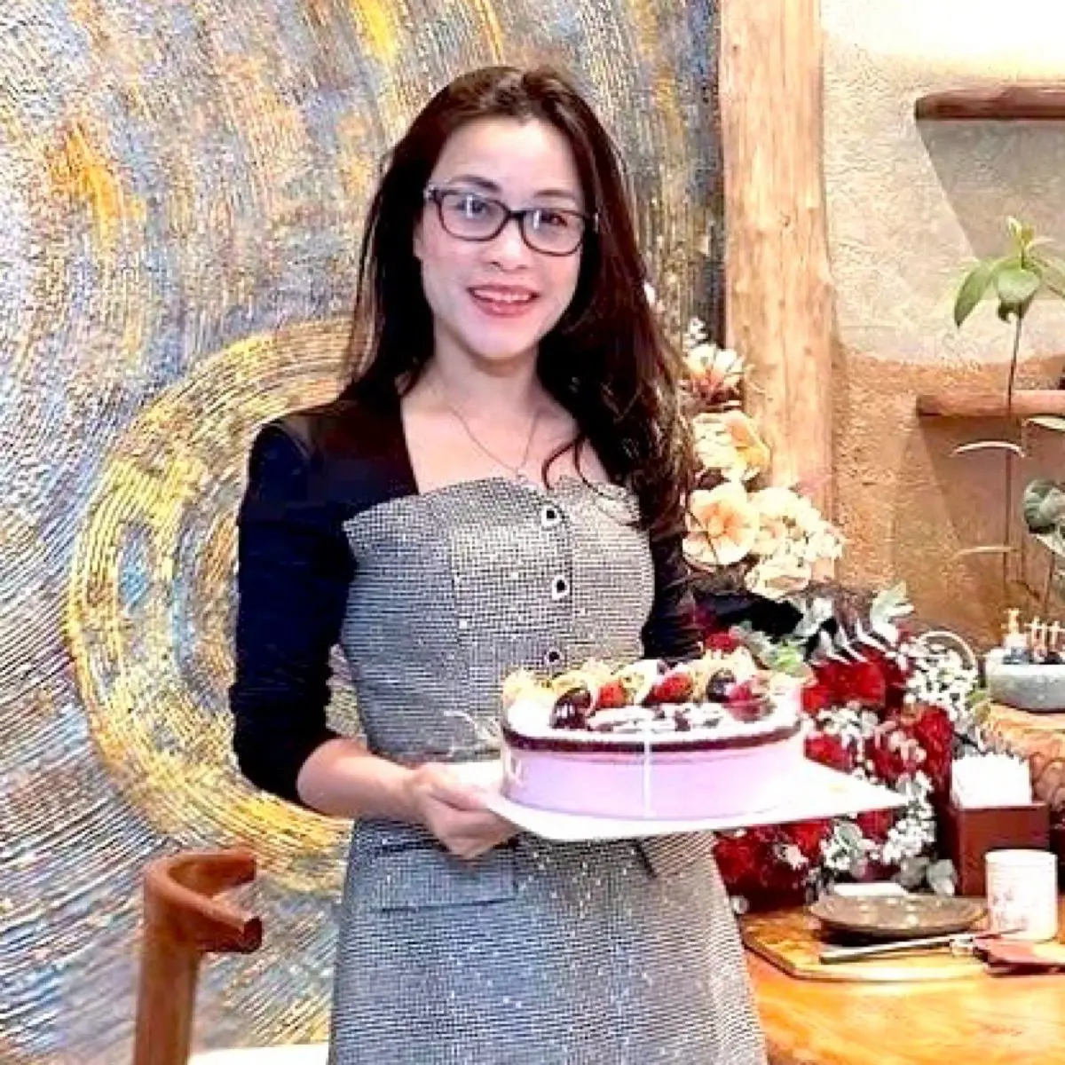 Ảnh mô tả số 3 Khánh Phạm