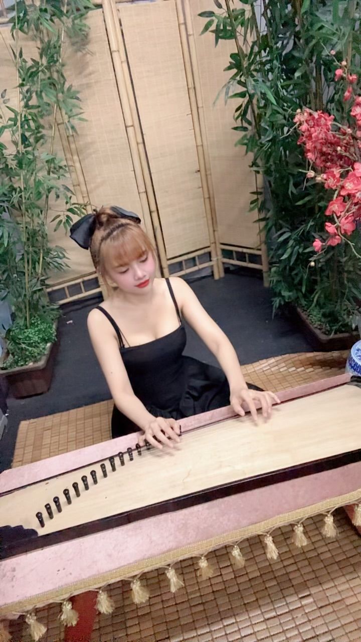 Ảnh mô tả số 4 Diễm Sương